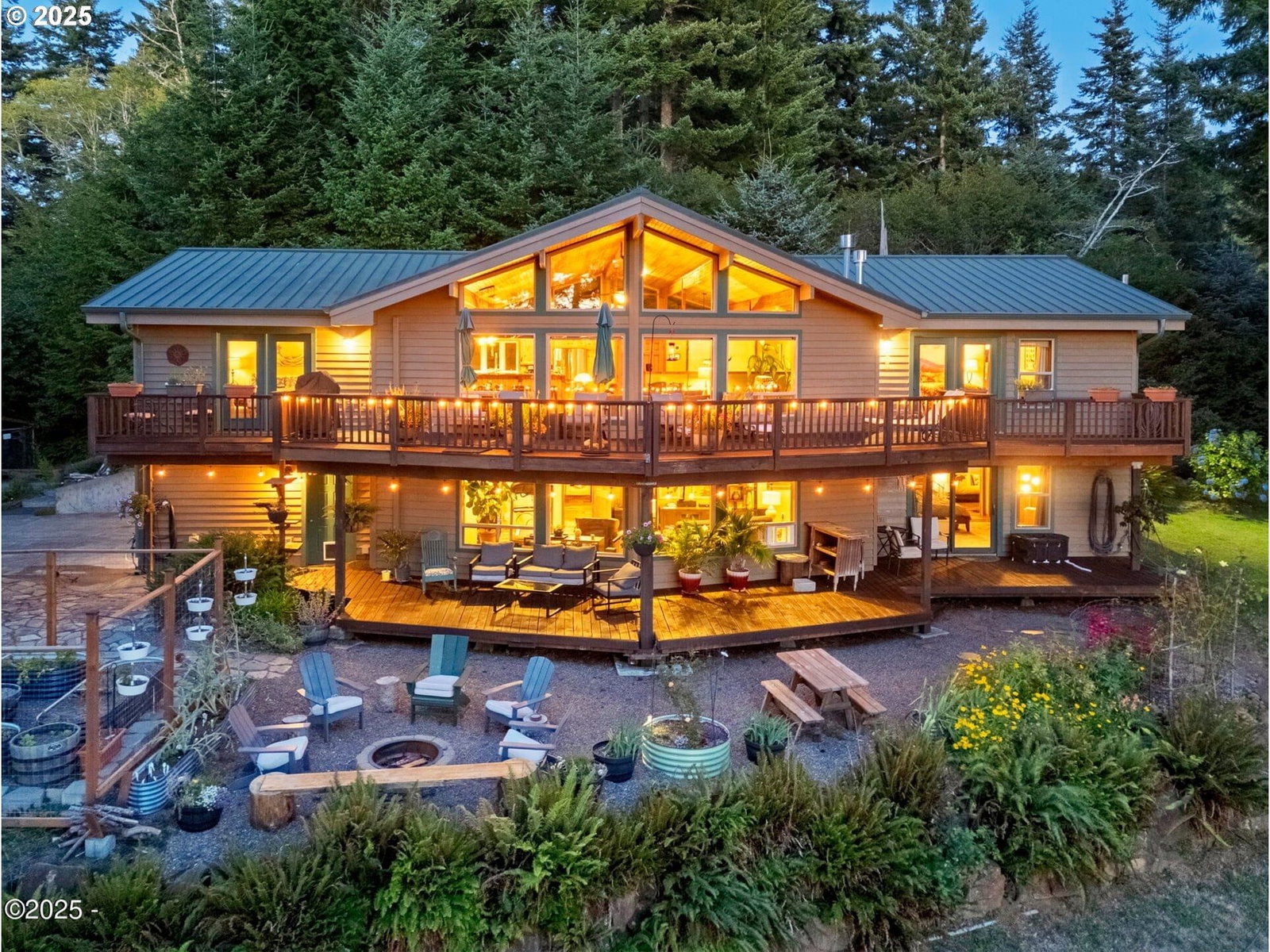Primary listing photo, 7667 NE PARK LN, Otis, OR, 97368