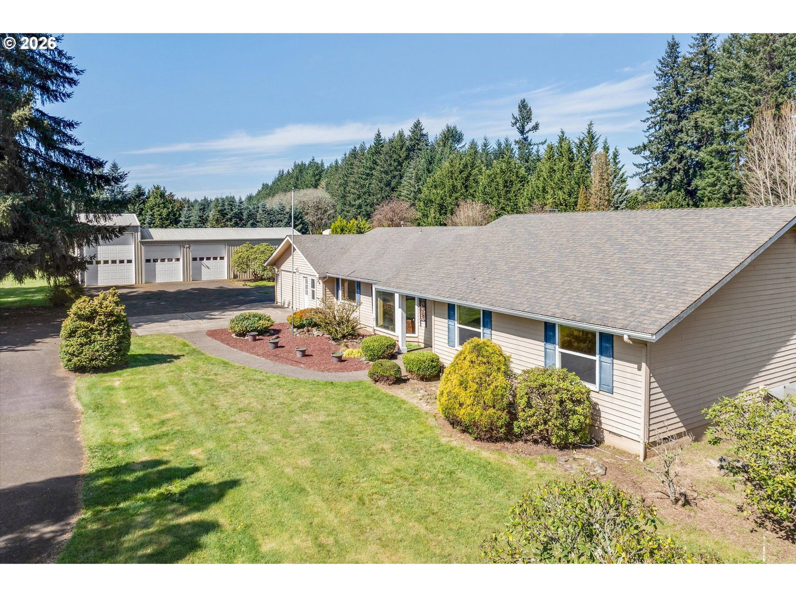Listing photo 1 of 6