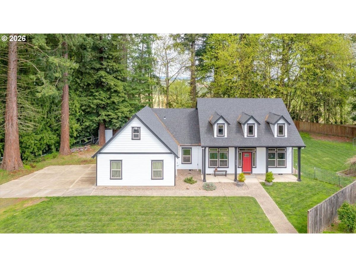 Listing photo 1 of 6