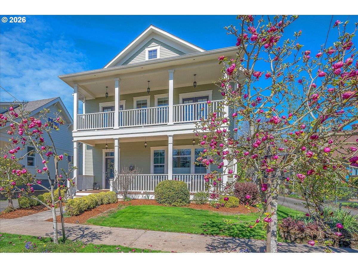 Primary listing photo, 716 W 19TH ST, Vancouver, WA, 98660