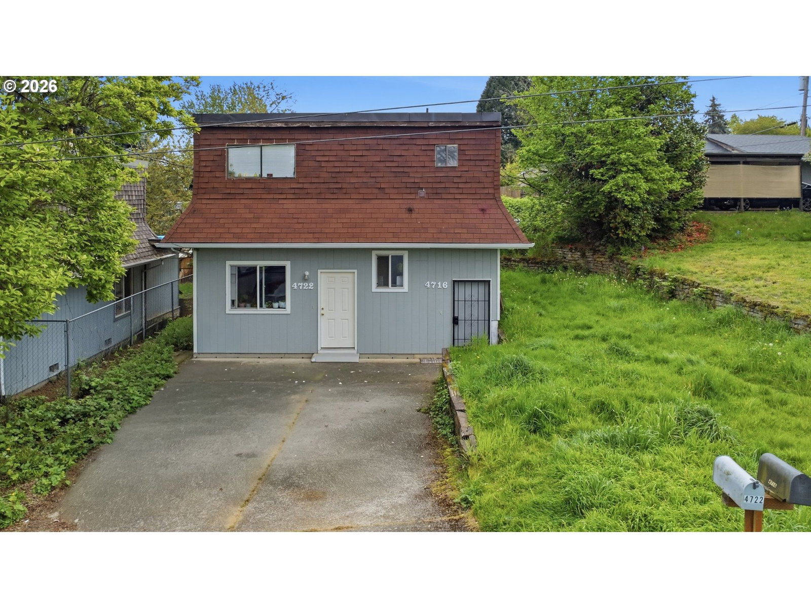 Listing photo 1 of 6