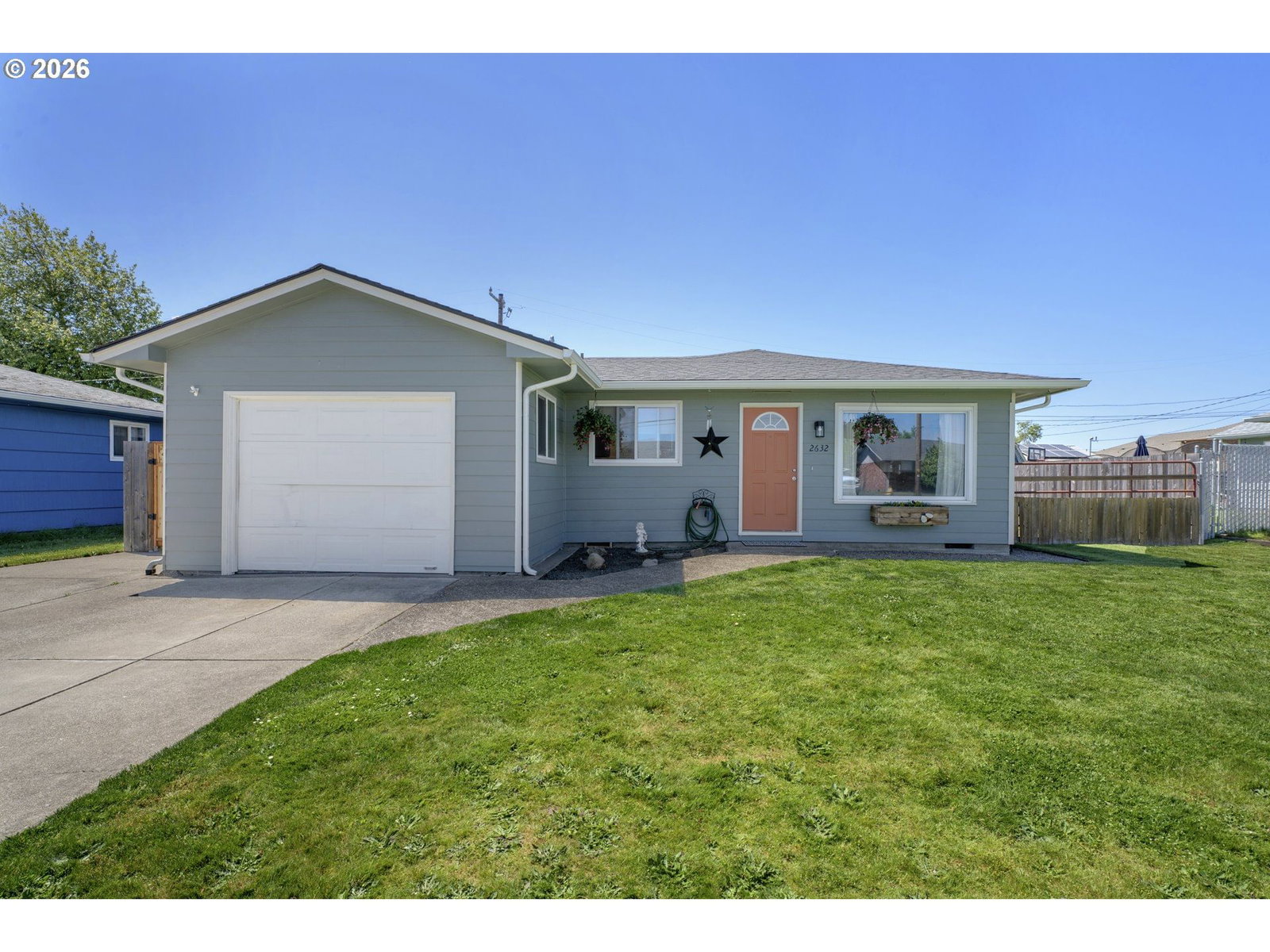 Listing photo 1 of 6