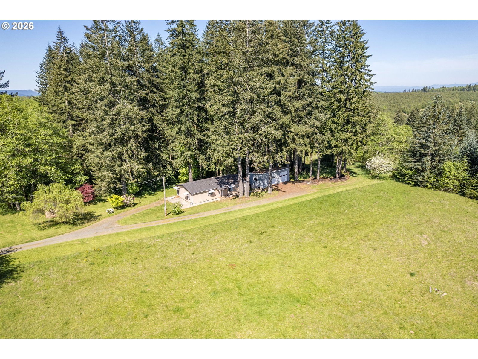 Listing photo 1 of 6