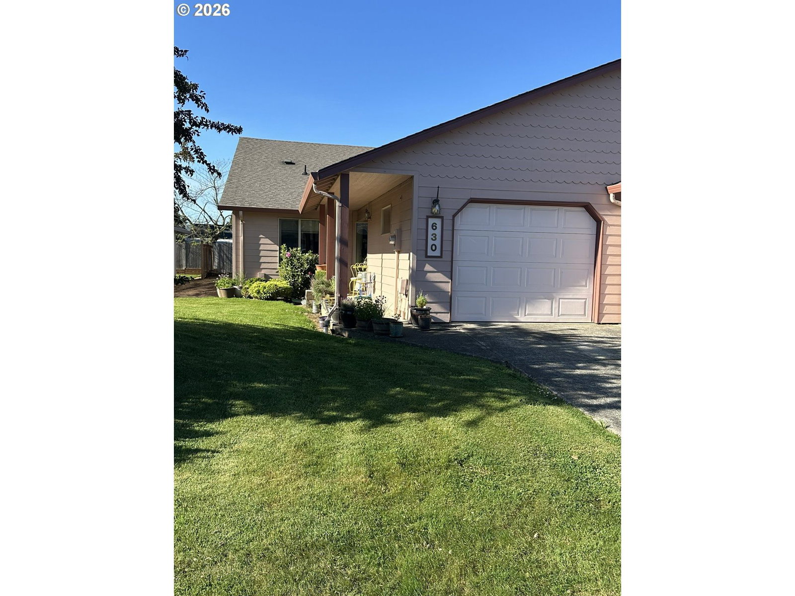 Listing photo 1 of 1
