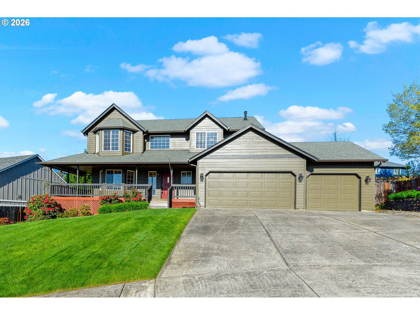 Listing photo 1 of 6