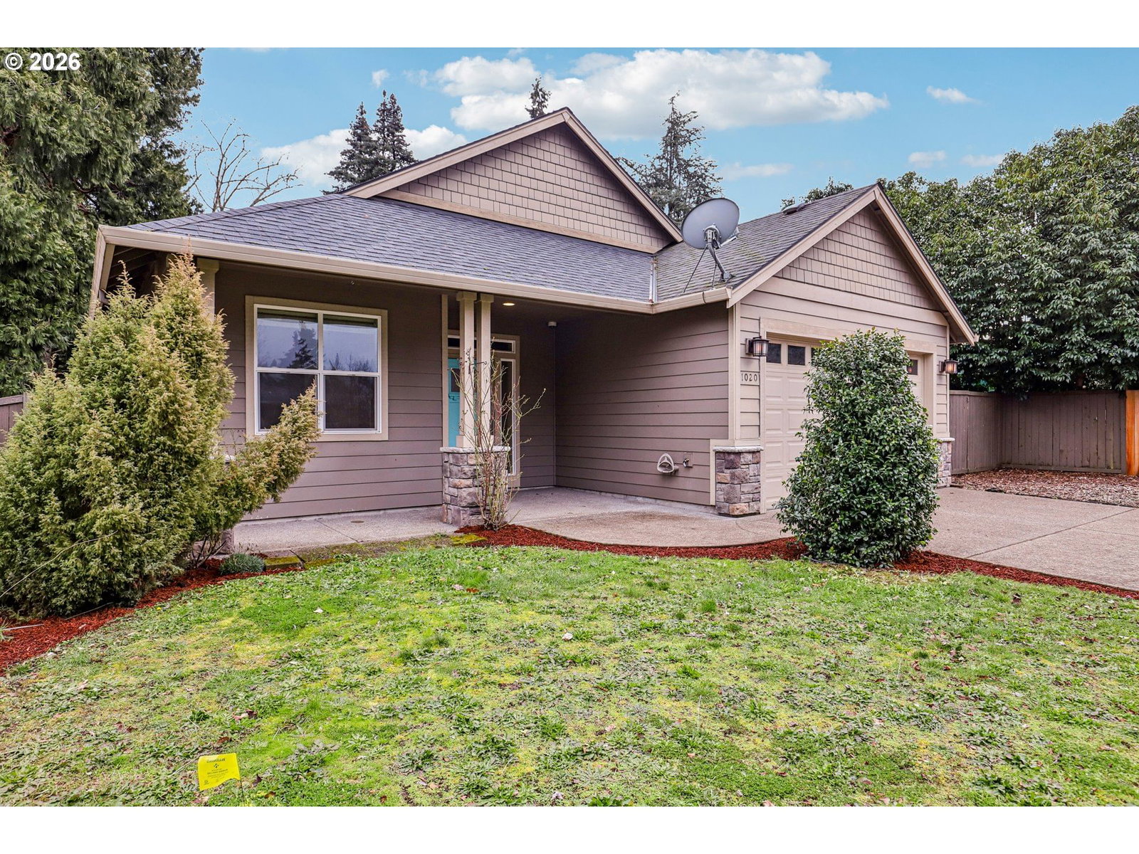 Primary listing photo, 1020 N JUNIPER ST, Canby, OR, 97013