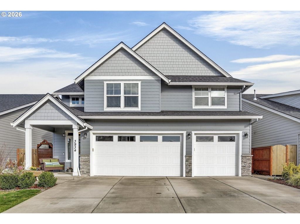 Primary listing photo, 3934 N BOOMER DR, Newberg, OR, 97132