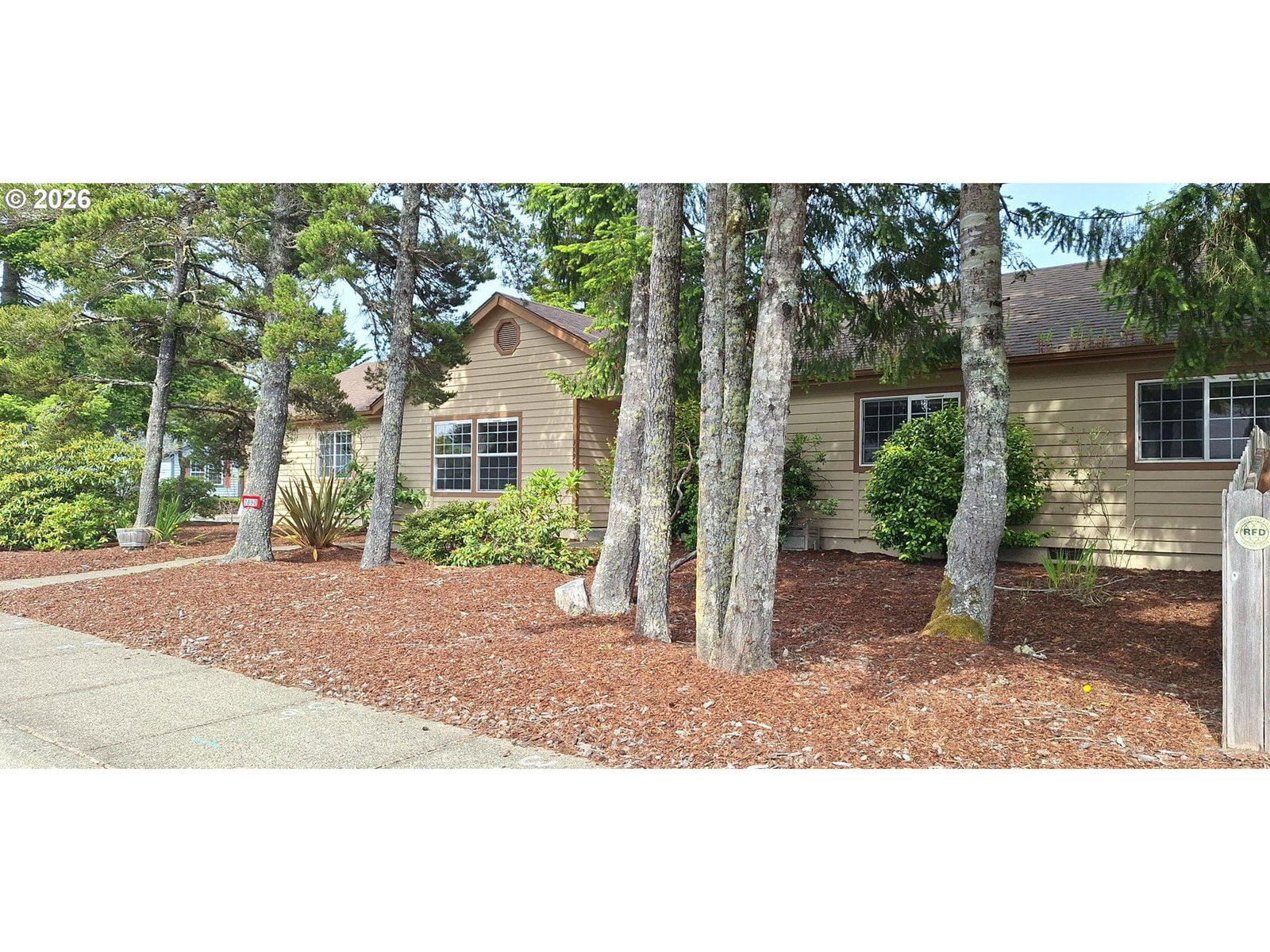Primary listing photo, 3890 SPRUCE ST, Florence, OR, 97439