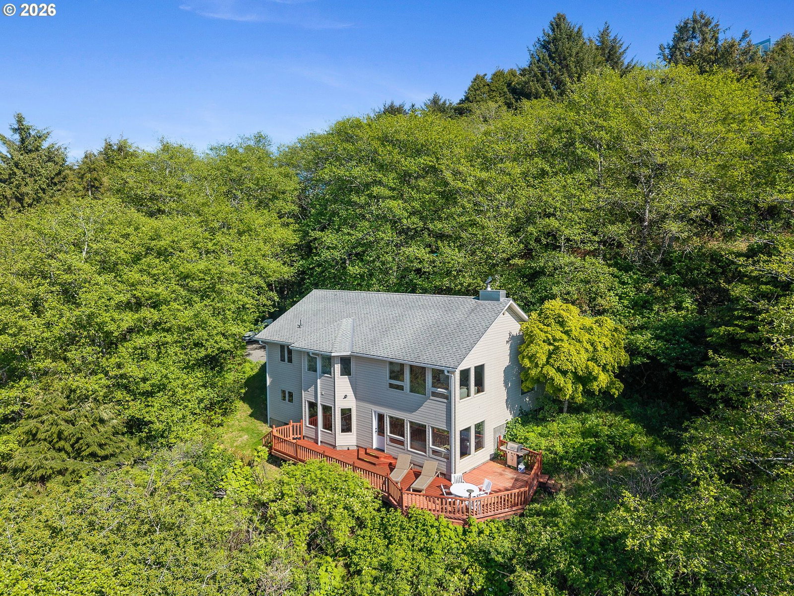 Listing photo 1 of 6