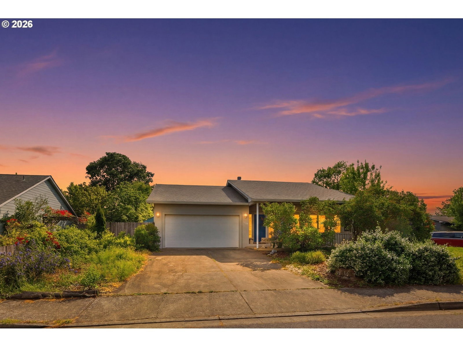 Listing photo 1 of 6