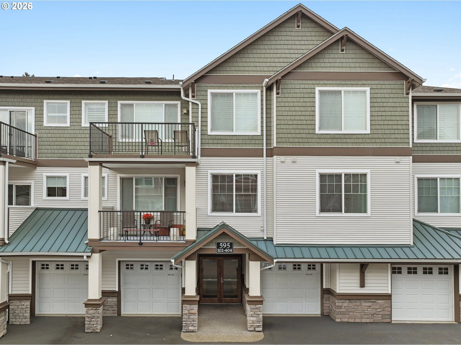 Primary listing photo, 595 NW LOST SPRINGS TER #204, Portland, OR, 97229