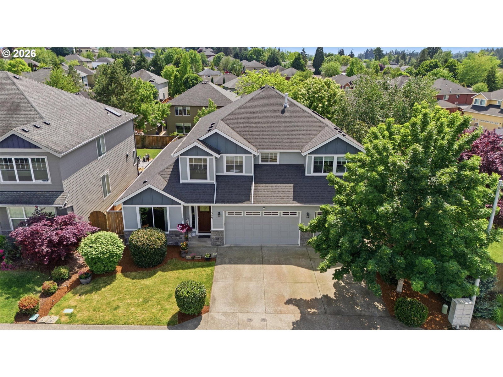 Listing photo 1 of 6