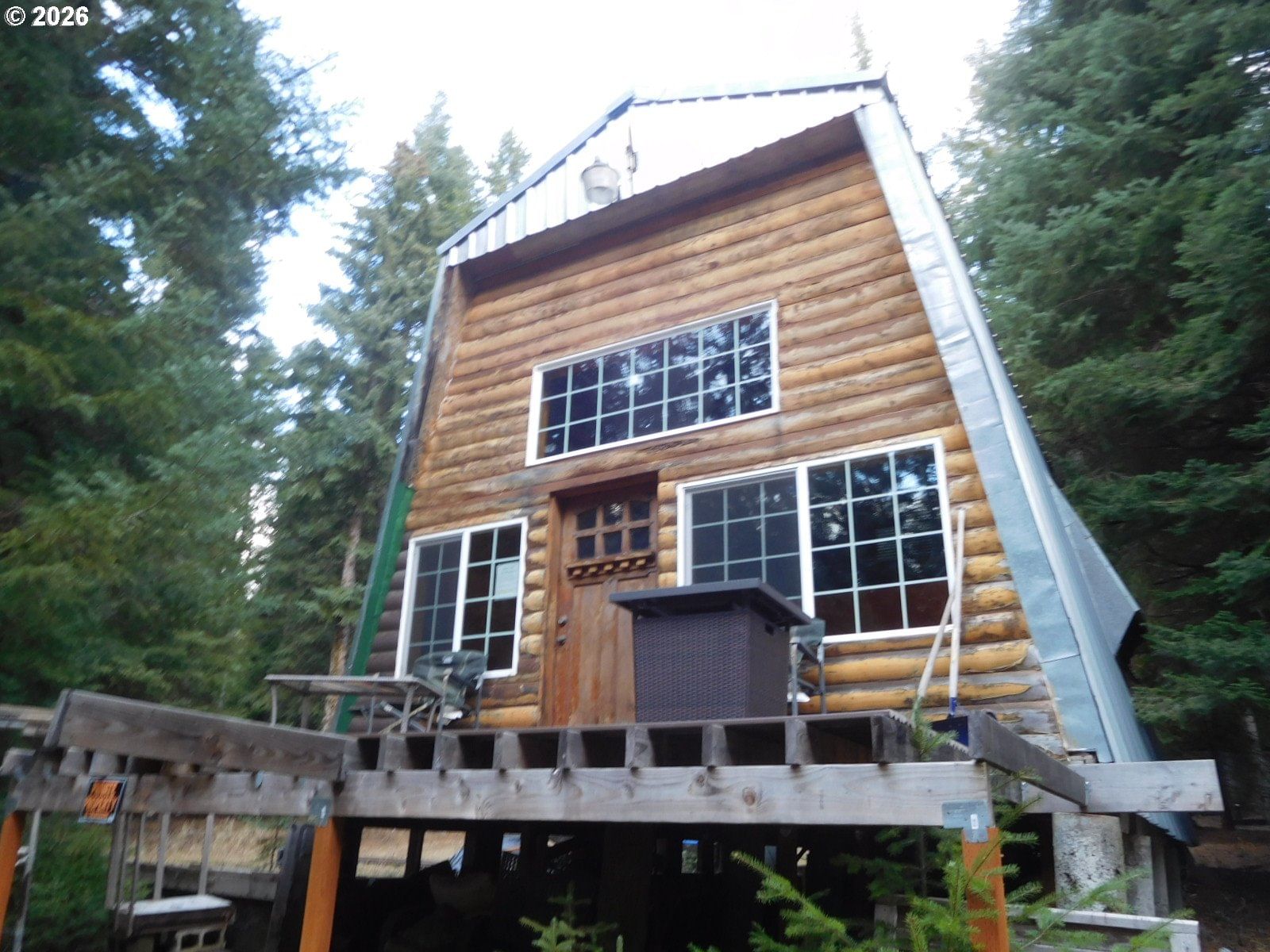 Listing photo 1 of 6