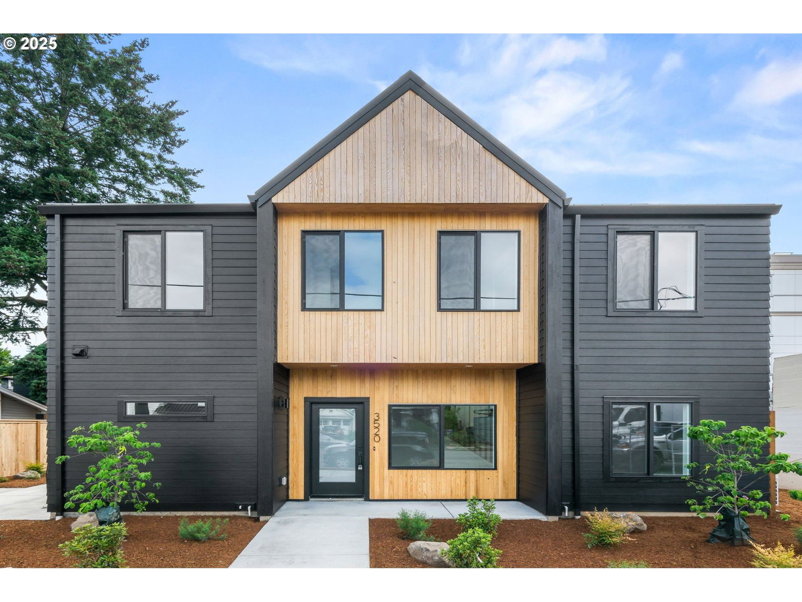Primary listing photo, 3520 NE 44th AVE, Portland, OR, 97212
