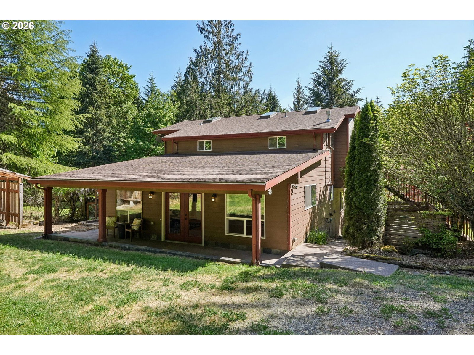 Listing photo 1 of 6