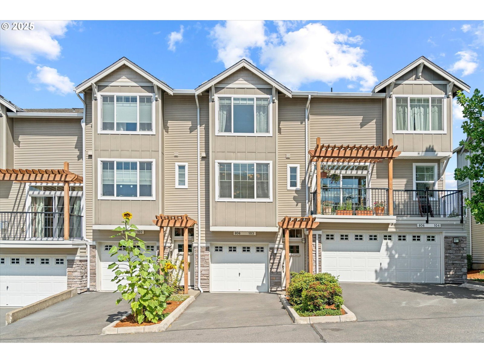 Primary listing photo, 806 NW 118TH AVE #103, Portland, OR, 97229