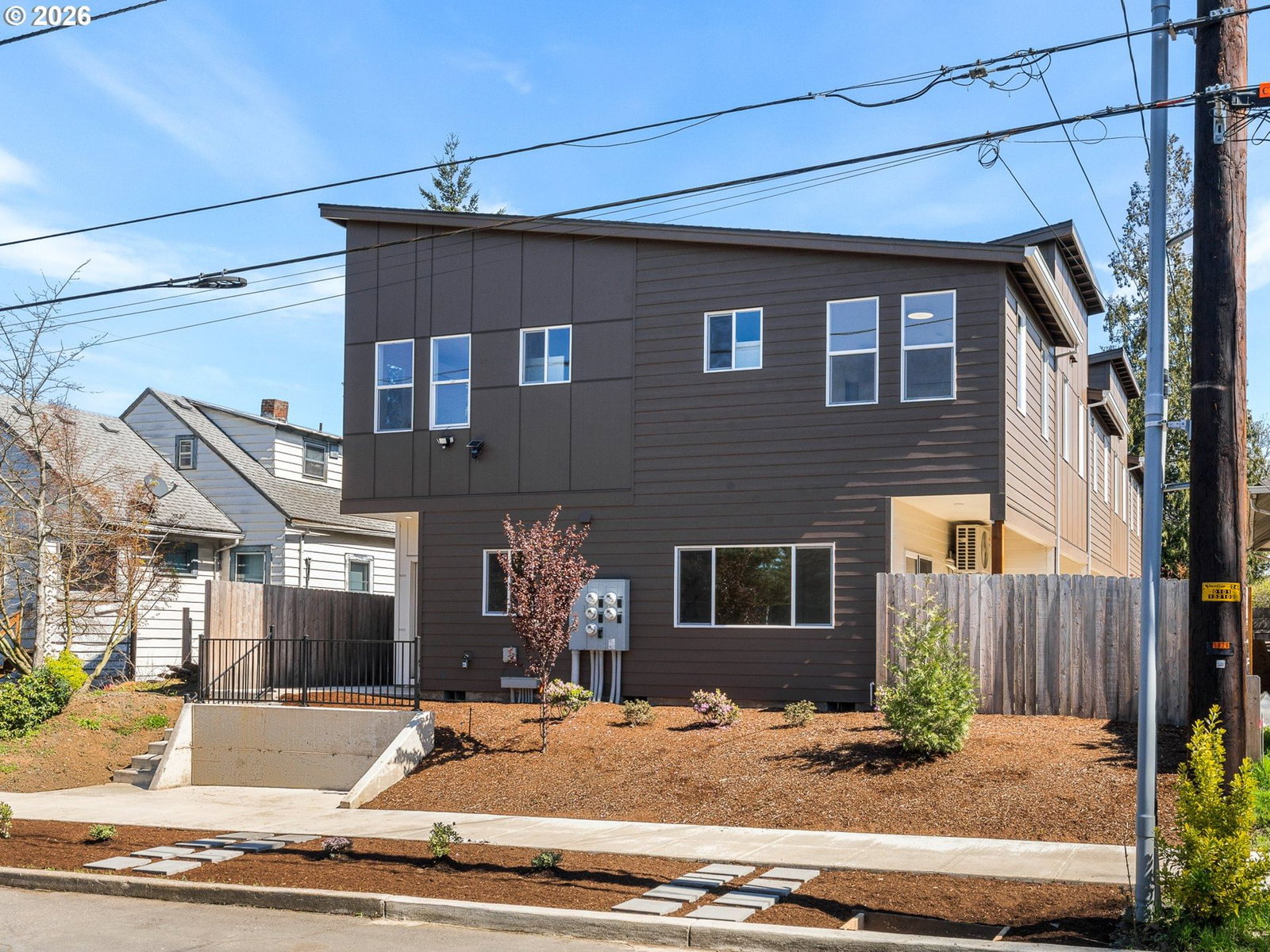 Primary listing photo, 5866 N MISSOURI AVE #4, Portland, OR, 97217