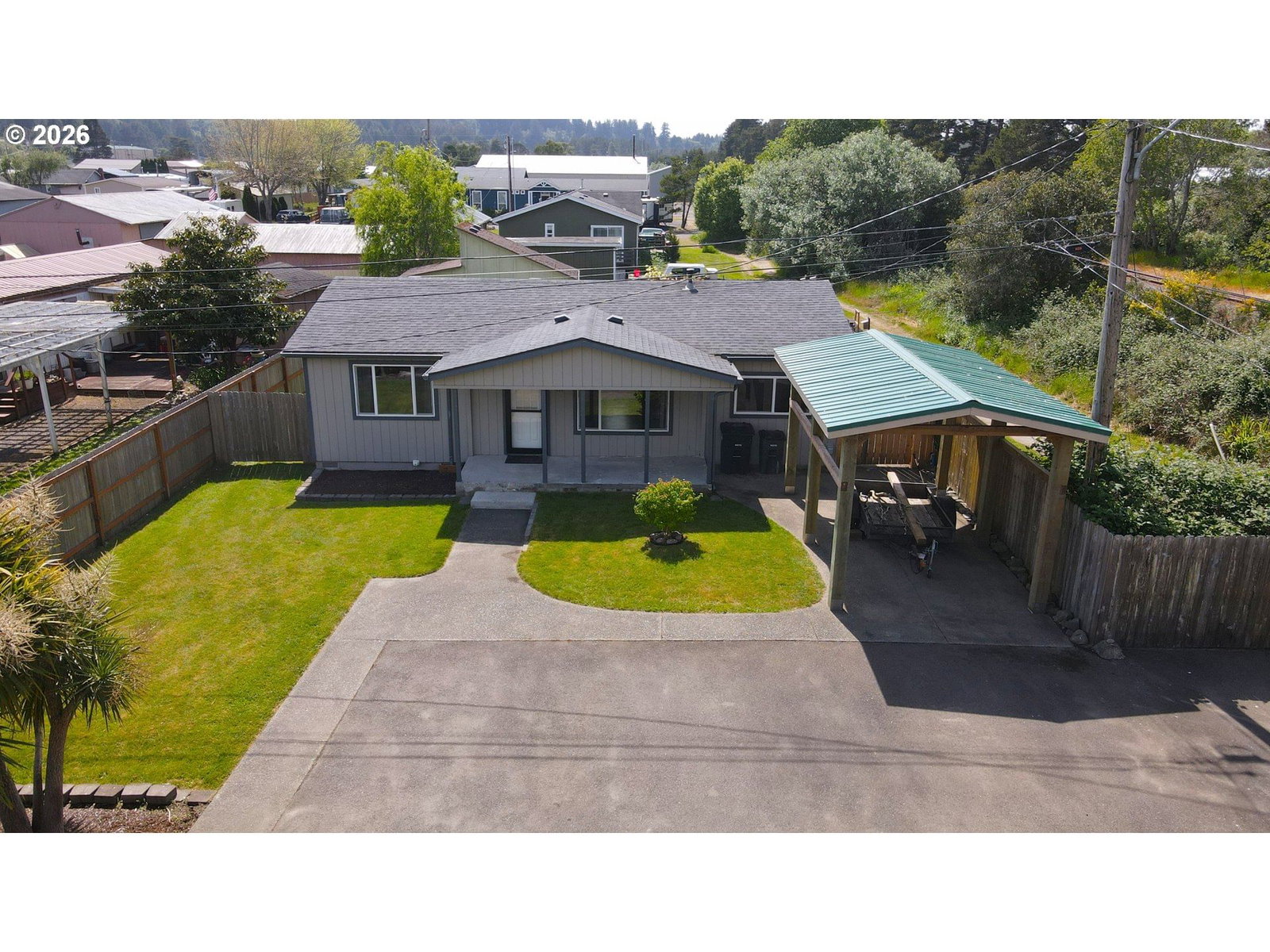 Listing photo 1 of 6