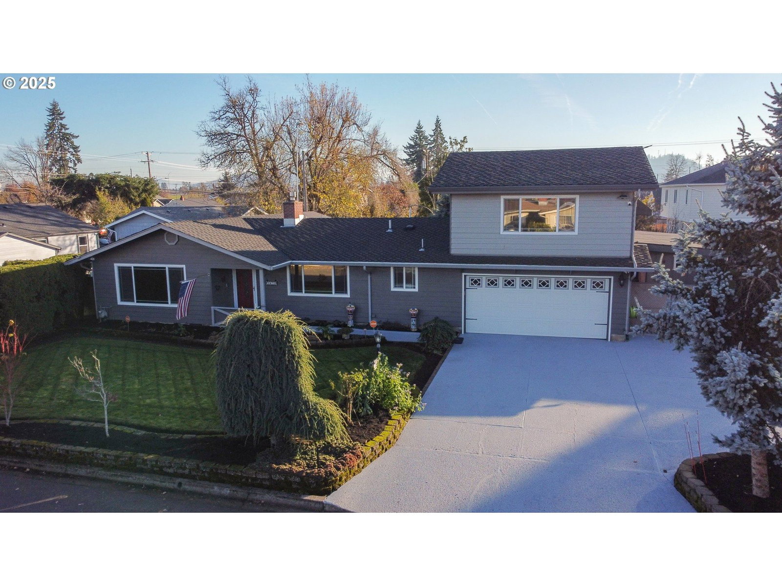 Primary listing photo, 1671 T ST, Springfield, OR, 97477