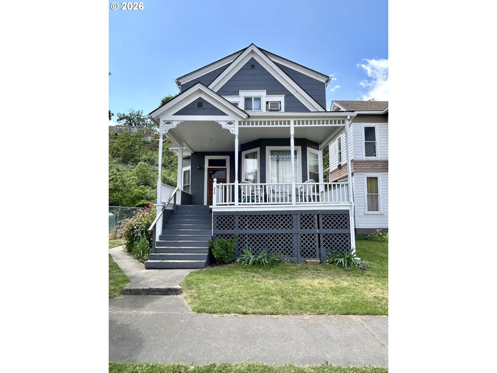 Listing photo 1 of 6