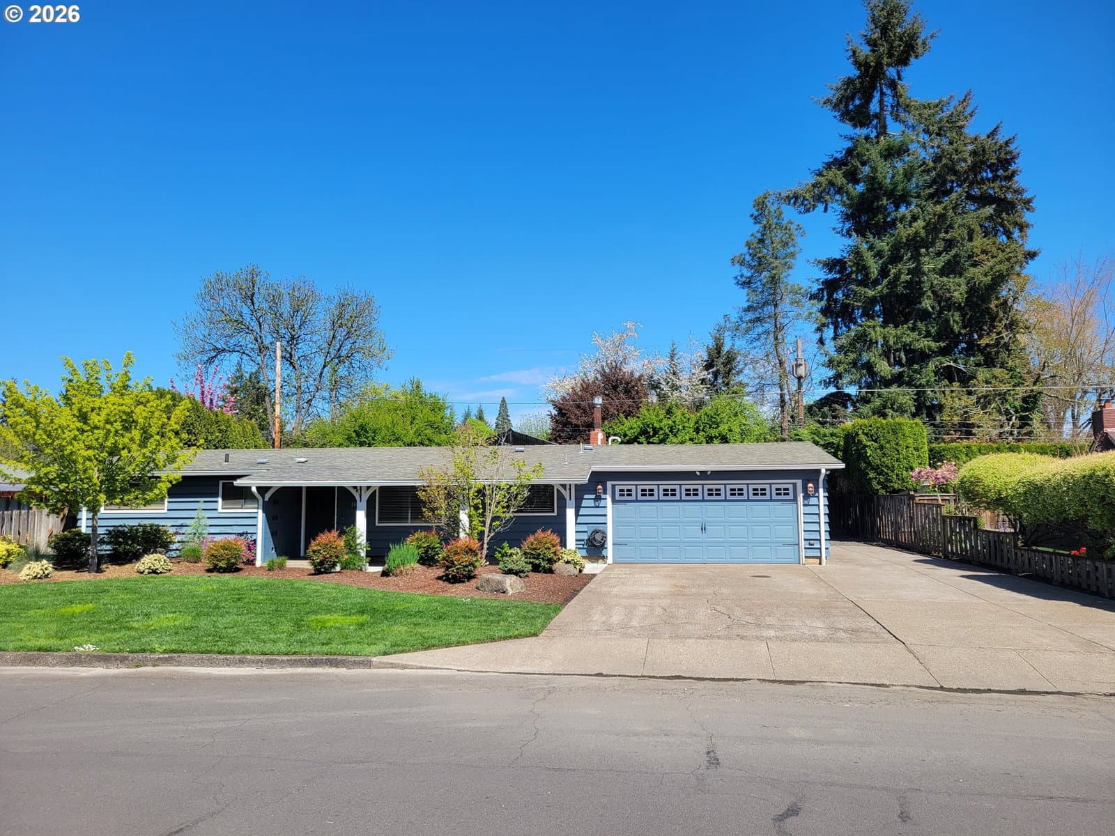 Primary listing photo, 1625 MONTEREY LN, Eugene, OR, 97401
