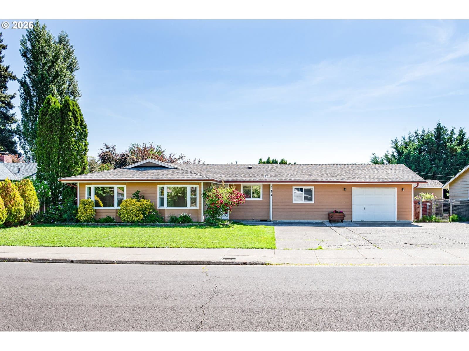 Primary listing photo, 2221 NW 11TH ST, Corvallis, OR, 97330