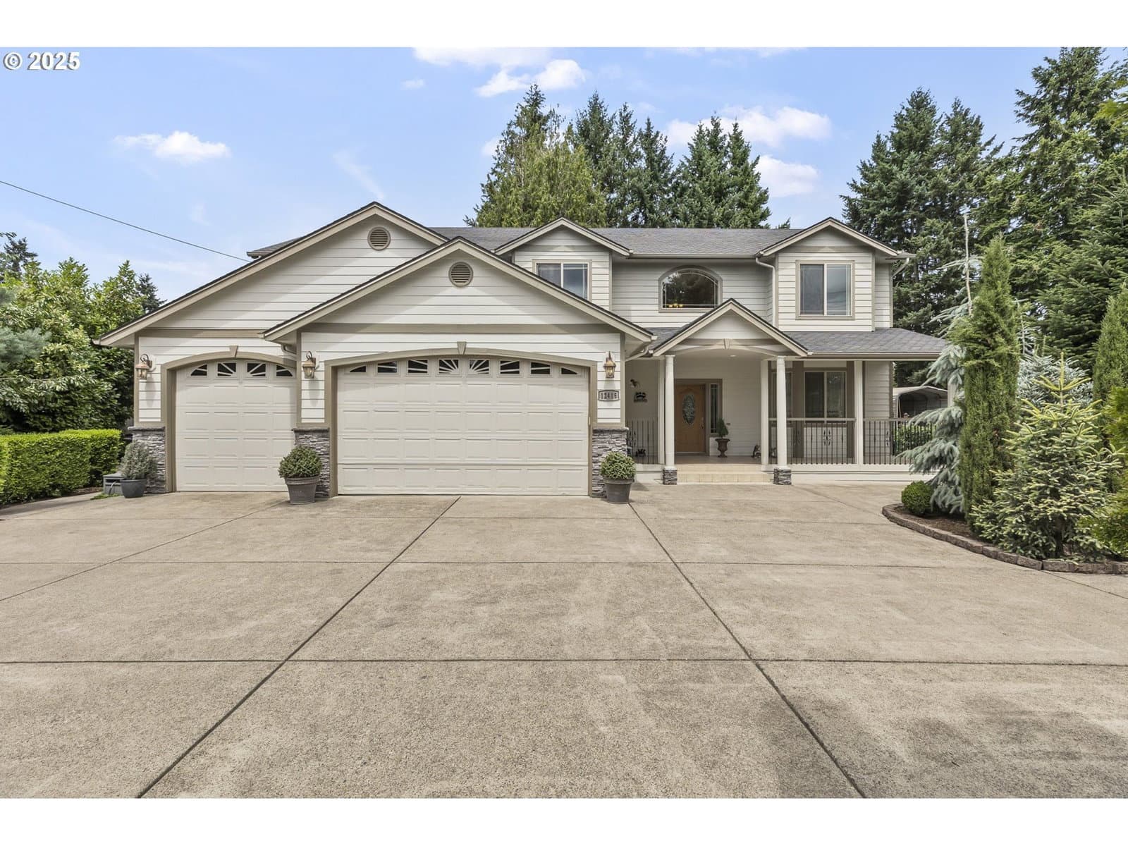 Listing photo 1 of 1