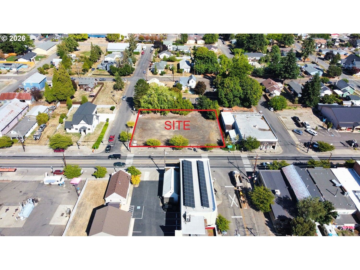 Listing photo 1 of 3