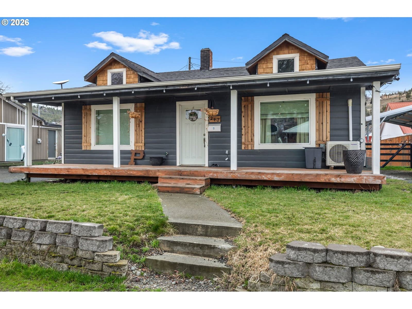 Primary listing photo, 242 NW 1ST AVE, John Day, OR, 97845