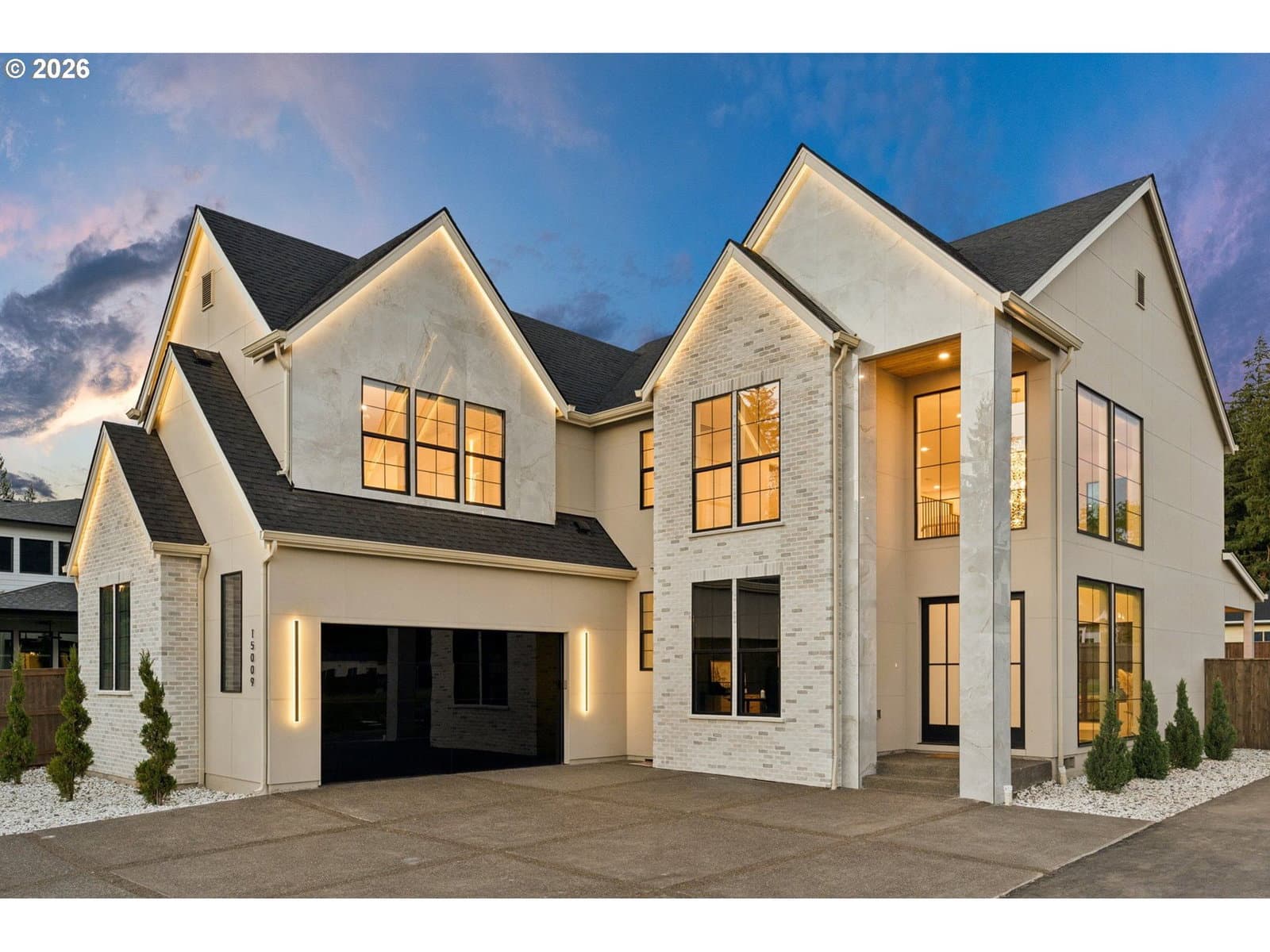 Listing photo 1 of 6