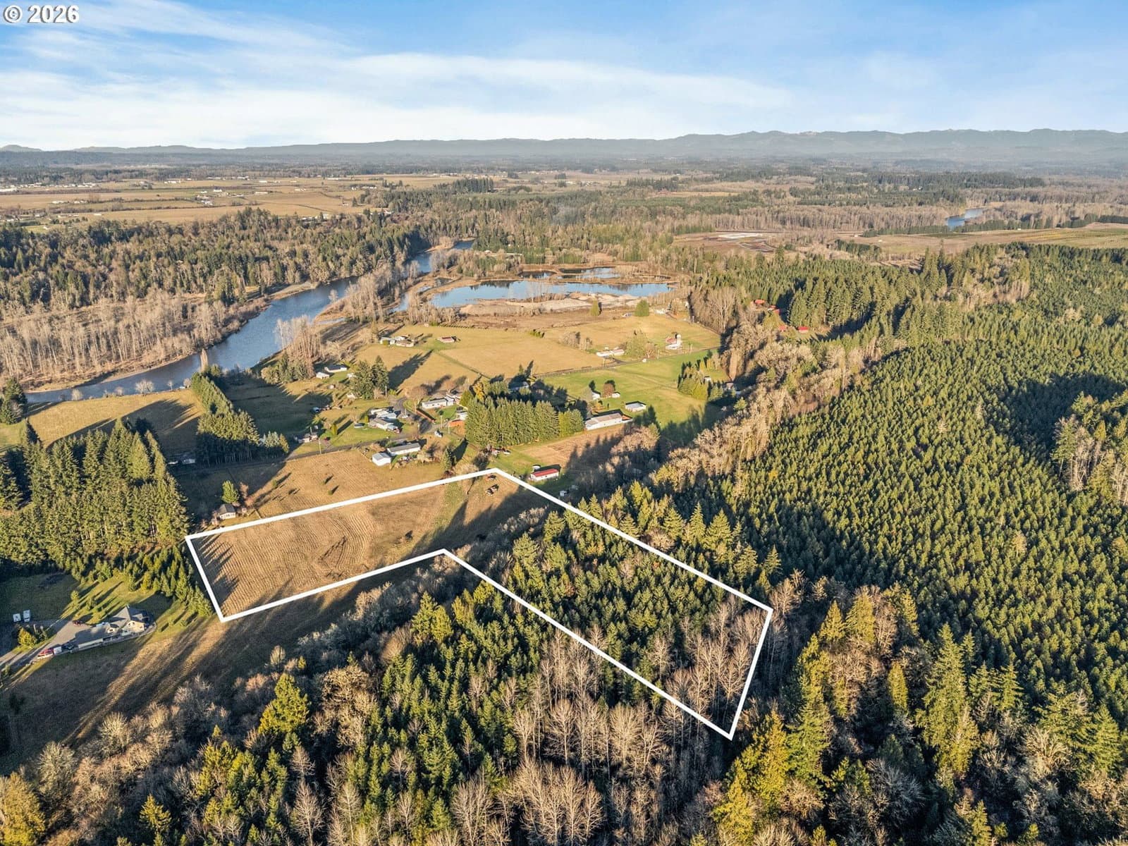 Listing photo 1 of 6