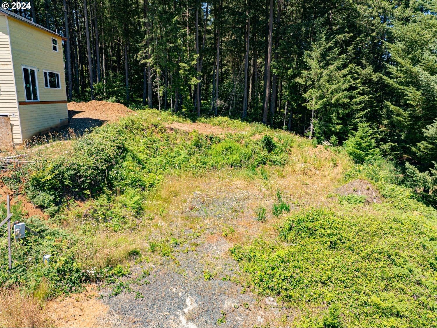 Listing photo 1 of 1