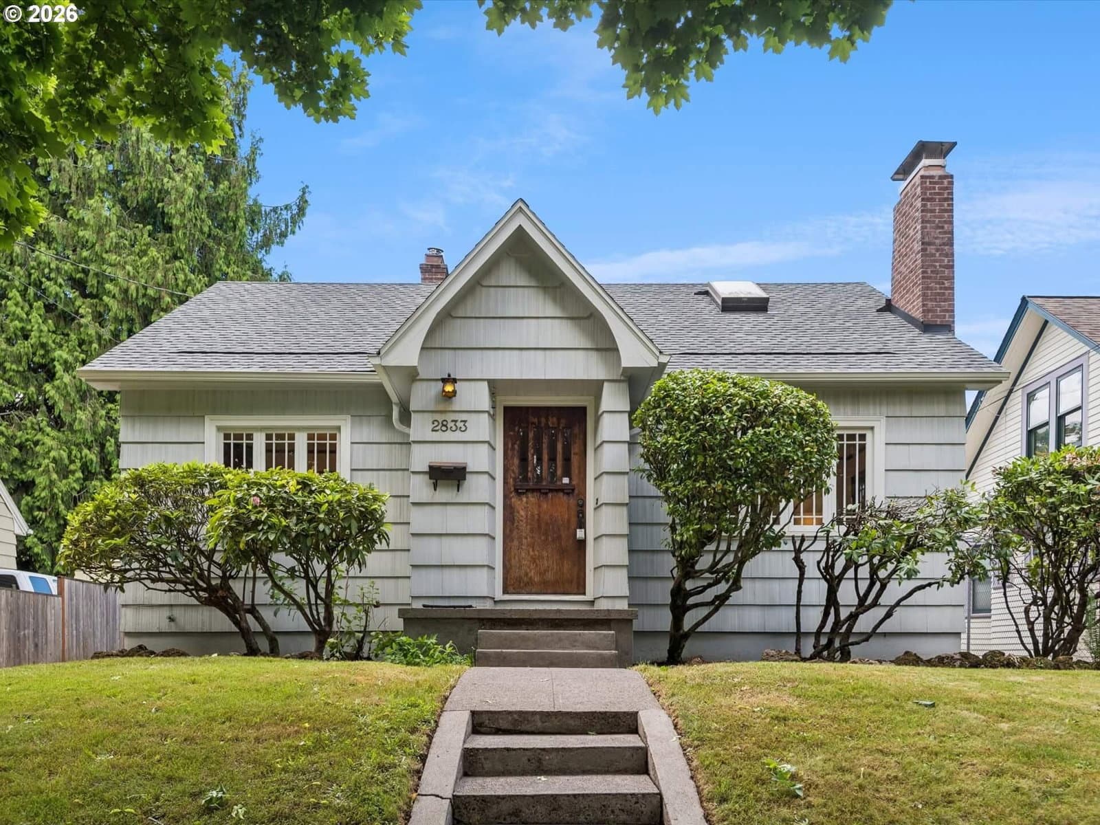 Primary listing photo, 2833 NE 12TH AVE, Portland, OR, 97212