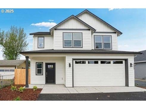 Primary listing photo, 1503 Second ST, Silverton, OR, 97381