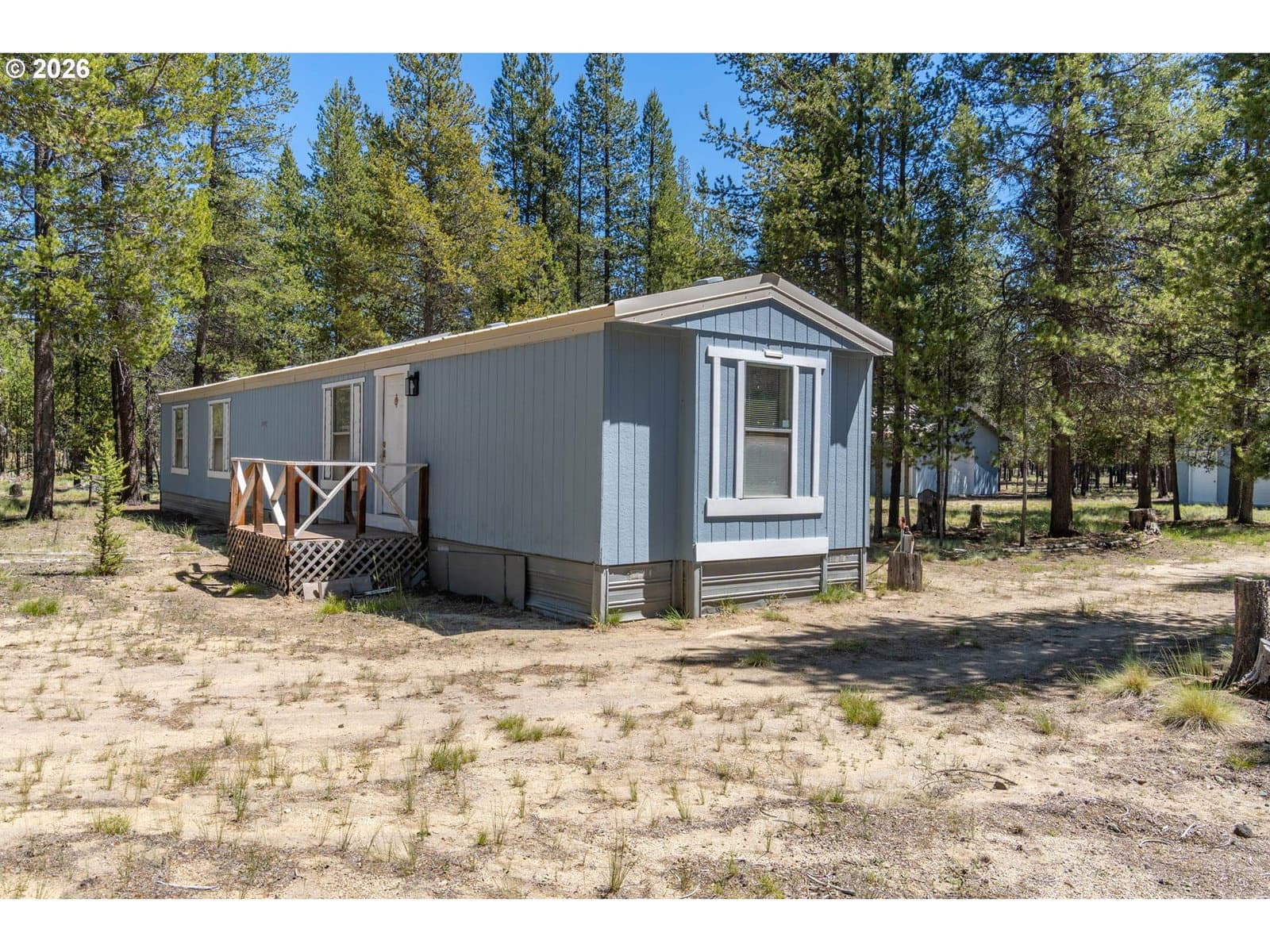 Listing photo 1 of 6