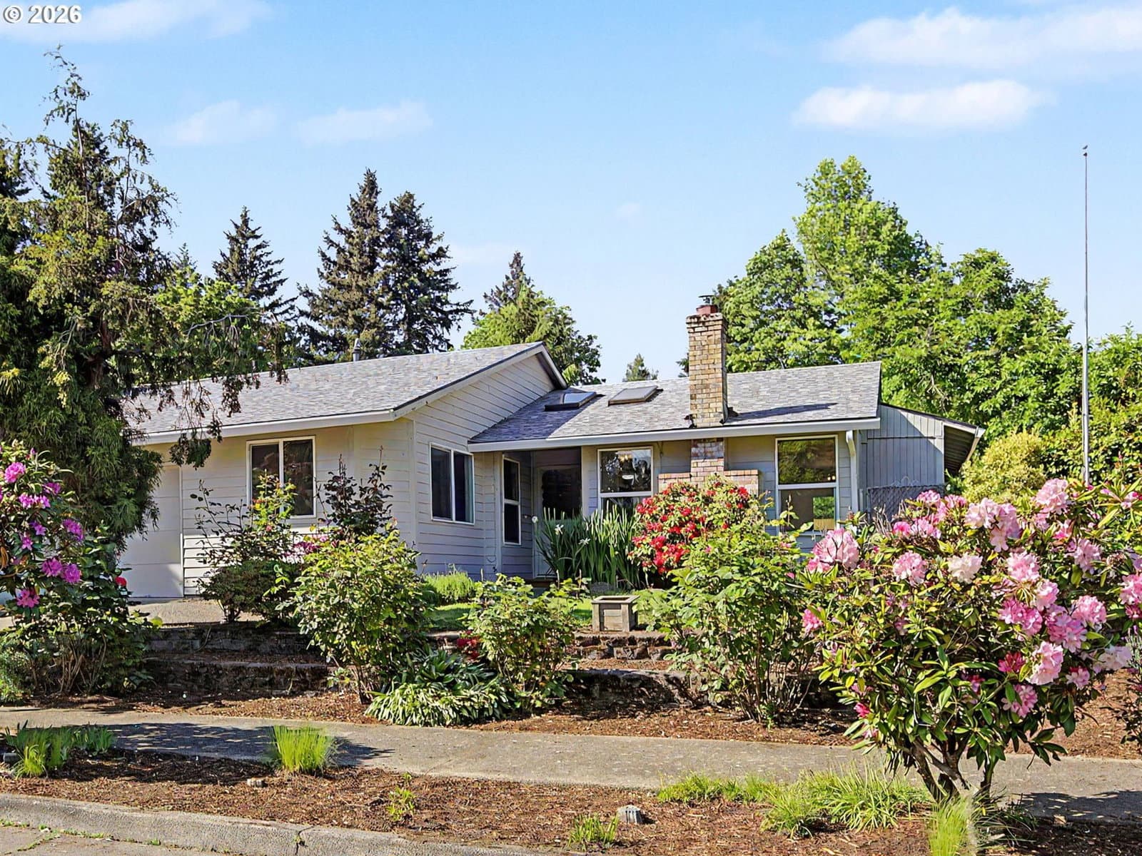 Primary listing photo, 15893 NE HOLLADAY ST, Portland, OR, 97230