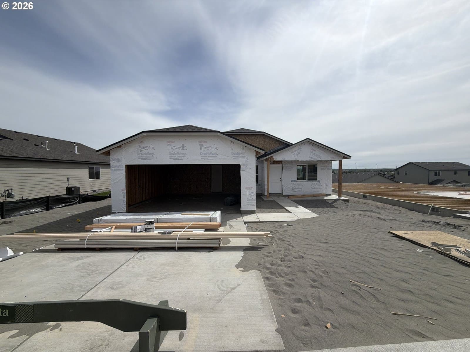 Primary listing photo, 872 E Kinsley AVE, Hermiston, OR, 97838