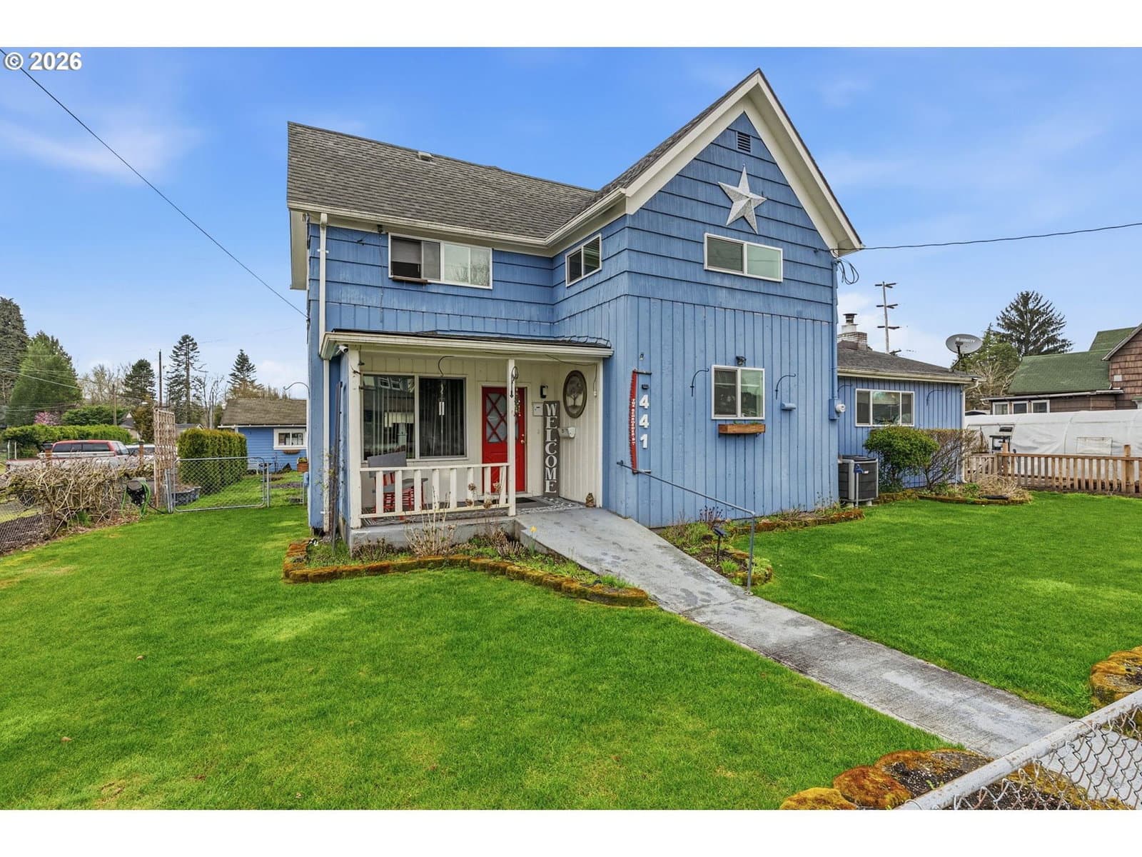 Primary listing photo, 441 4TH AVE, Castle Rock, WA, 98611