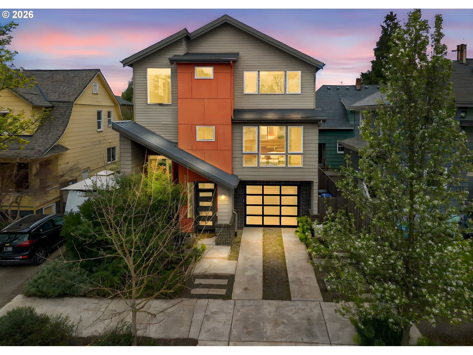 Primary listing photo, 2626 SE 16TH AVE, Portland, OR, 97202
