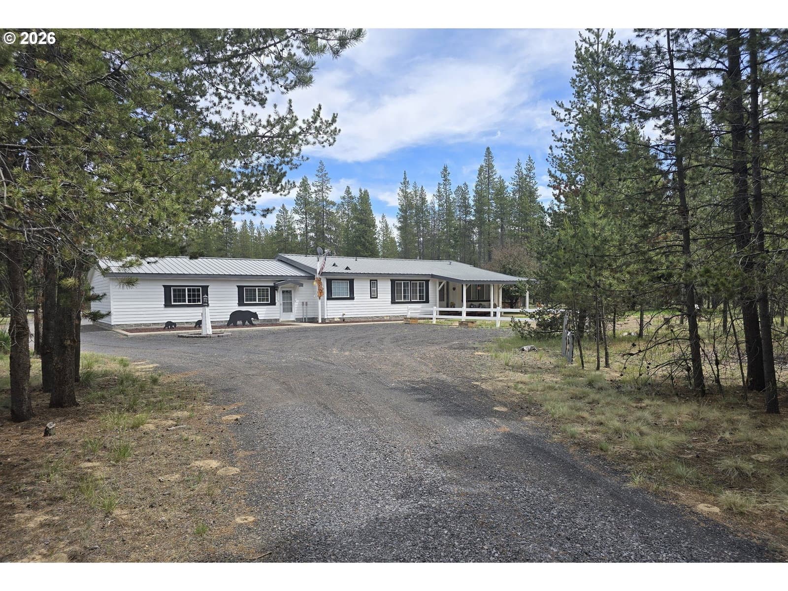 Listing photo 1 of 6