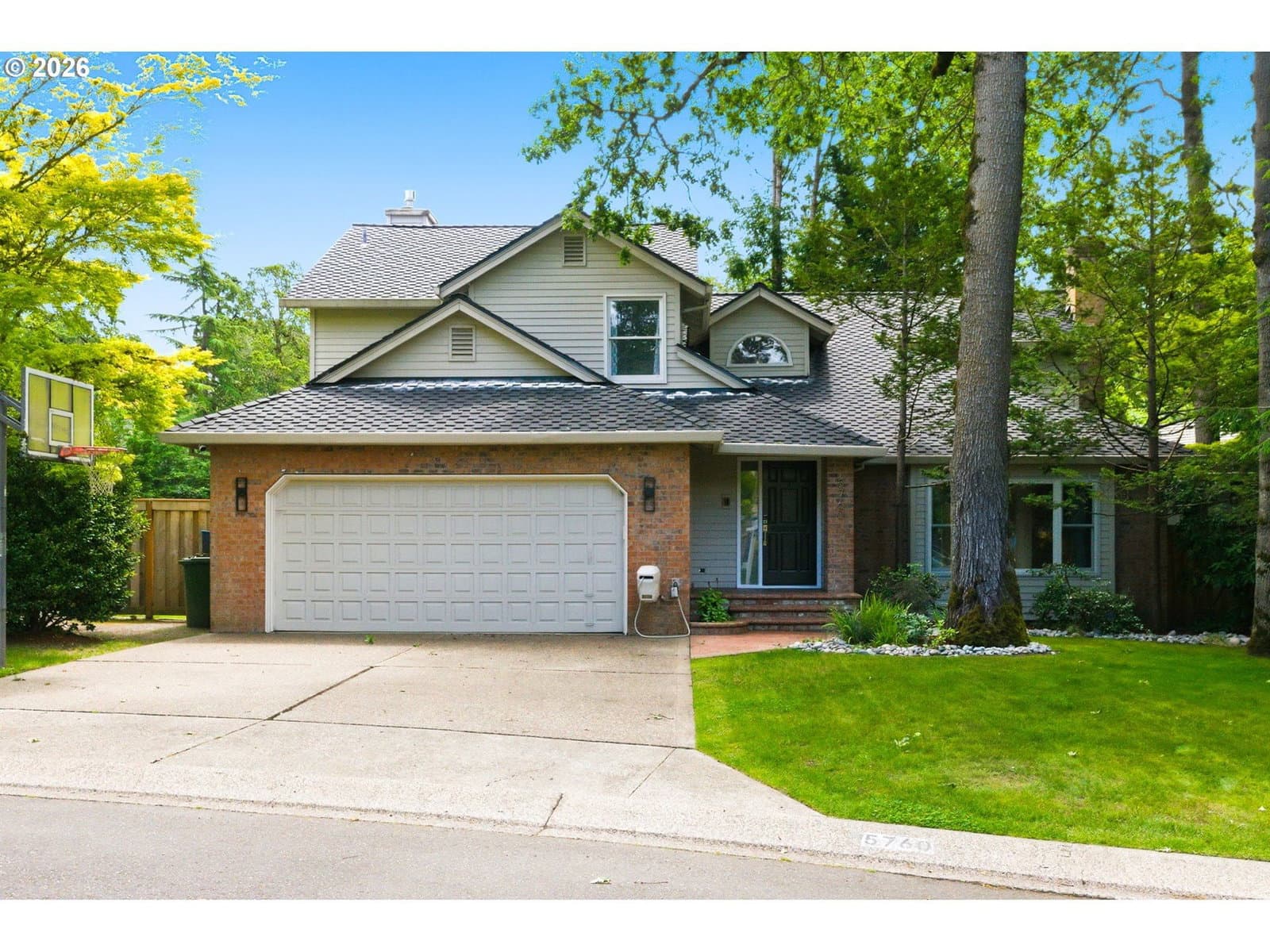Primary listing photo, 5760 MERIDIAN CT, Lake Oswego, OR, 97035
