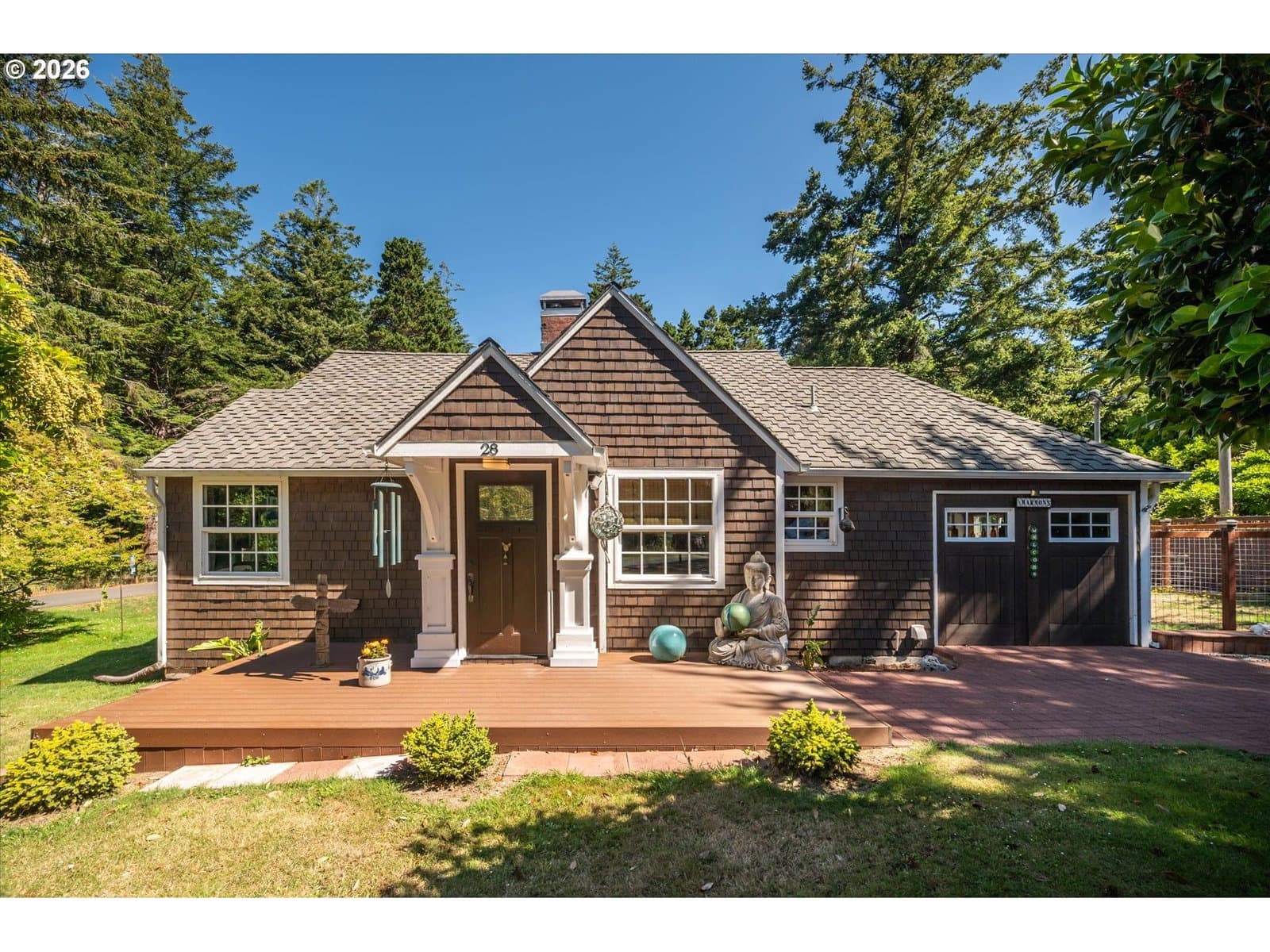 Listing photo 1 of 6