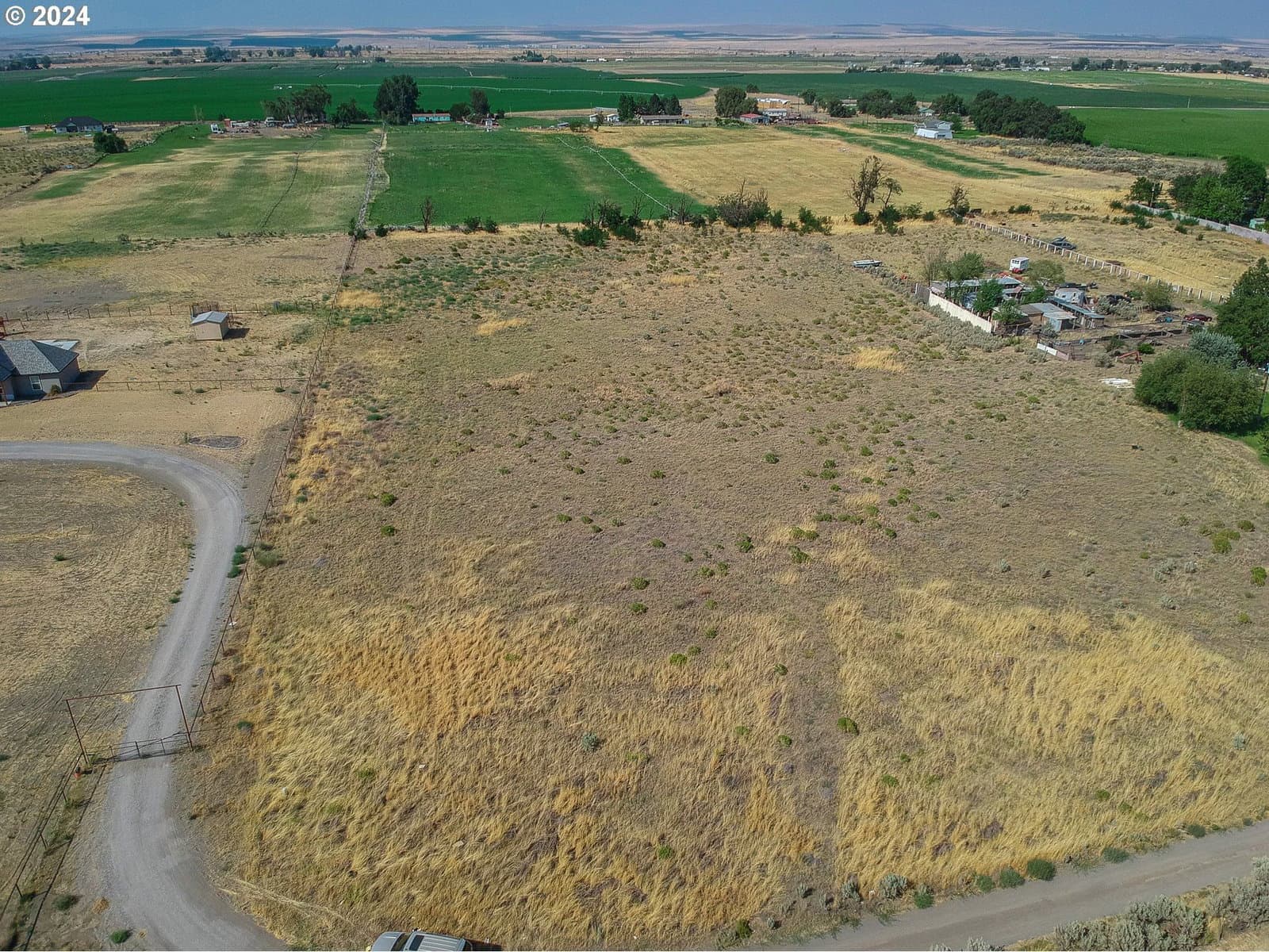 Primary listing photo, 80793 RICH LN, Hermiston, OR, 97838