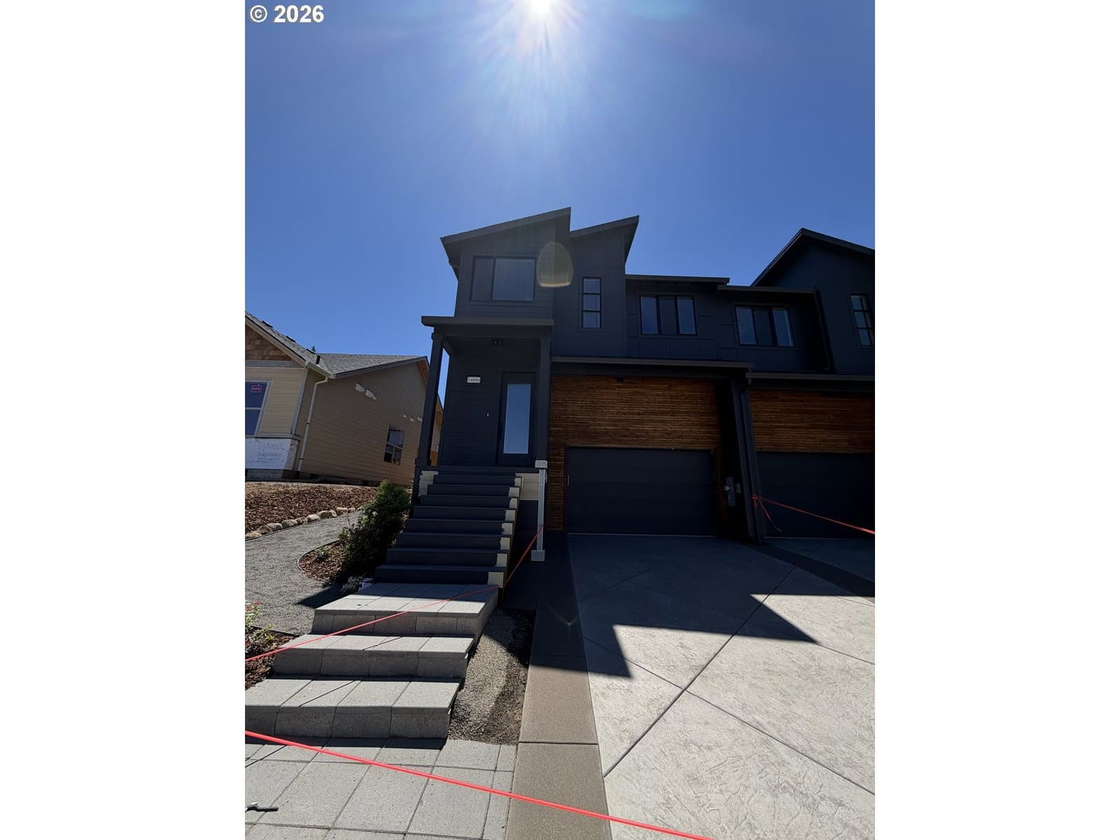 Listing photo 1 of 1