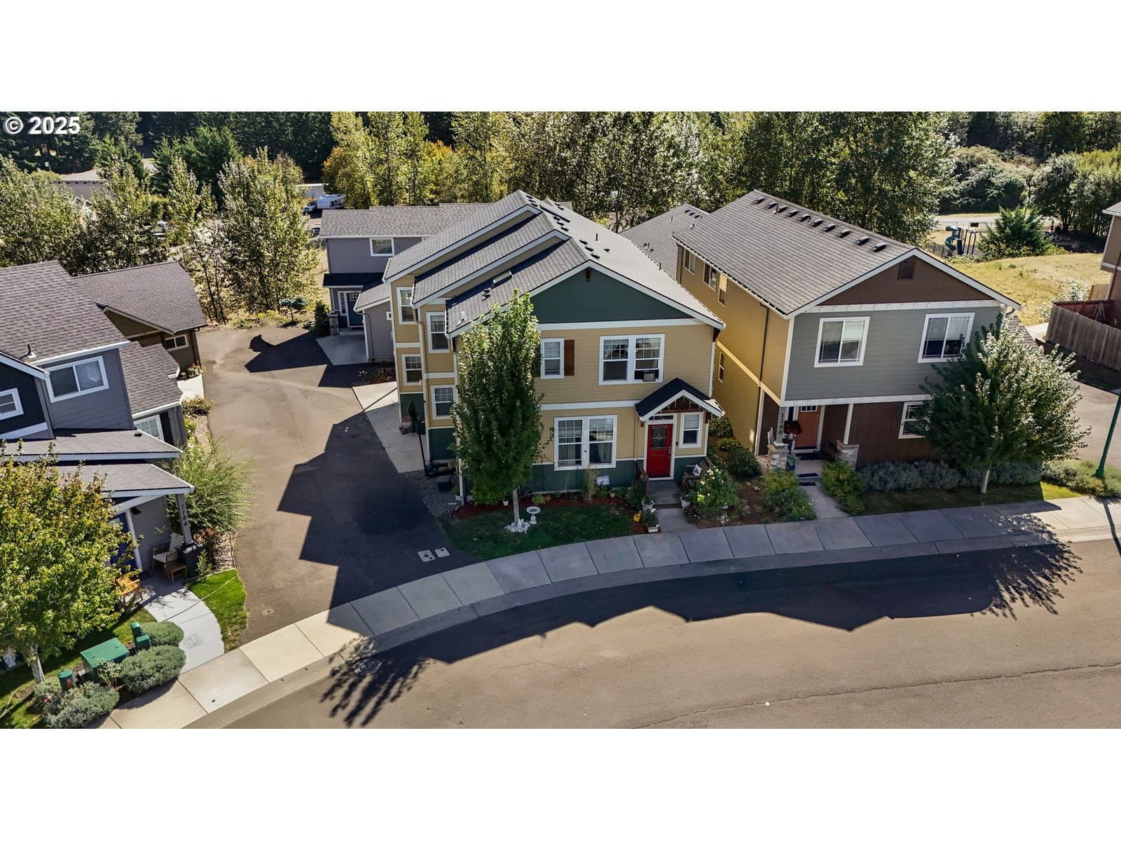 Primary listing photo, 1172 SE CHINOOKAN DR, Cascade Locks, OR, 97014