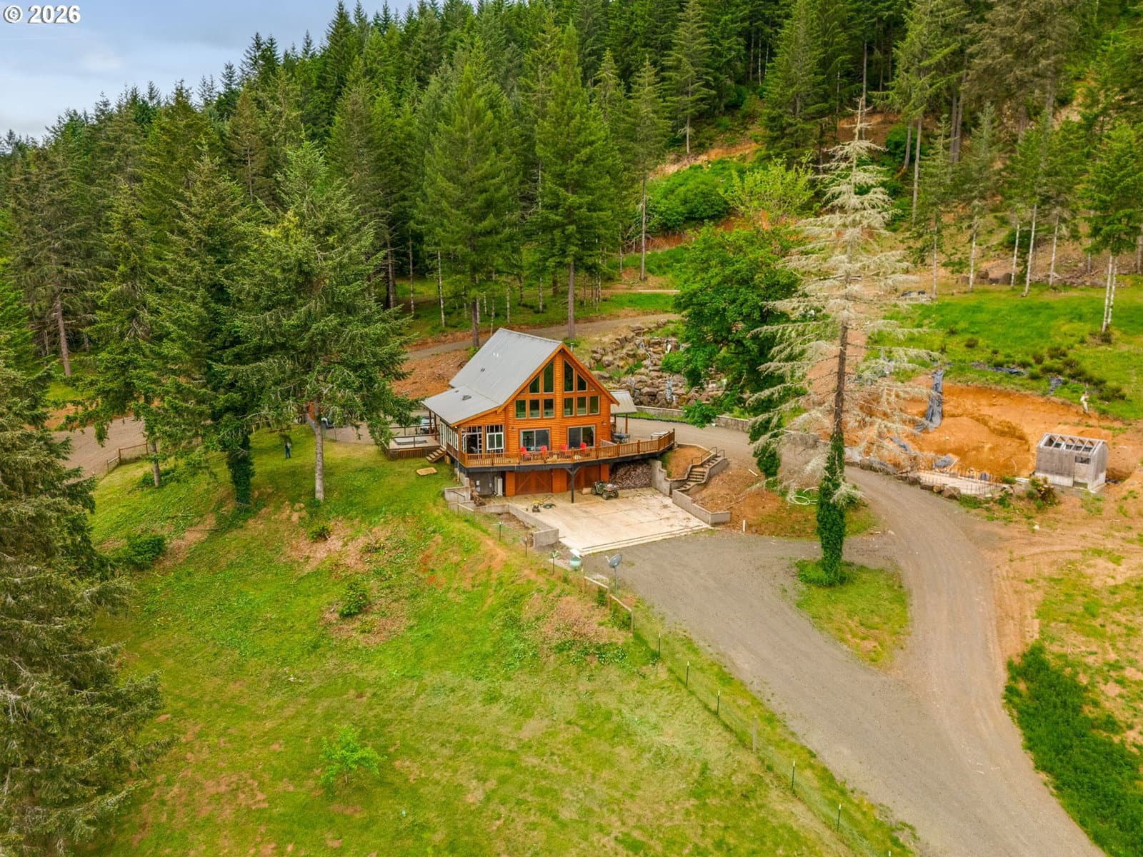Listing photo 1 of 6