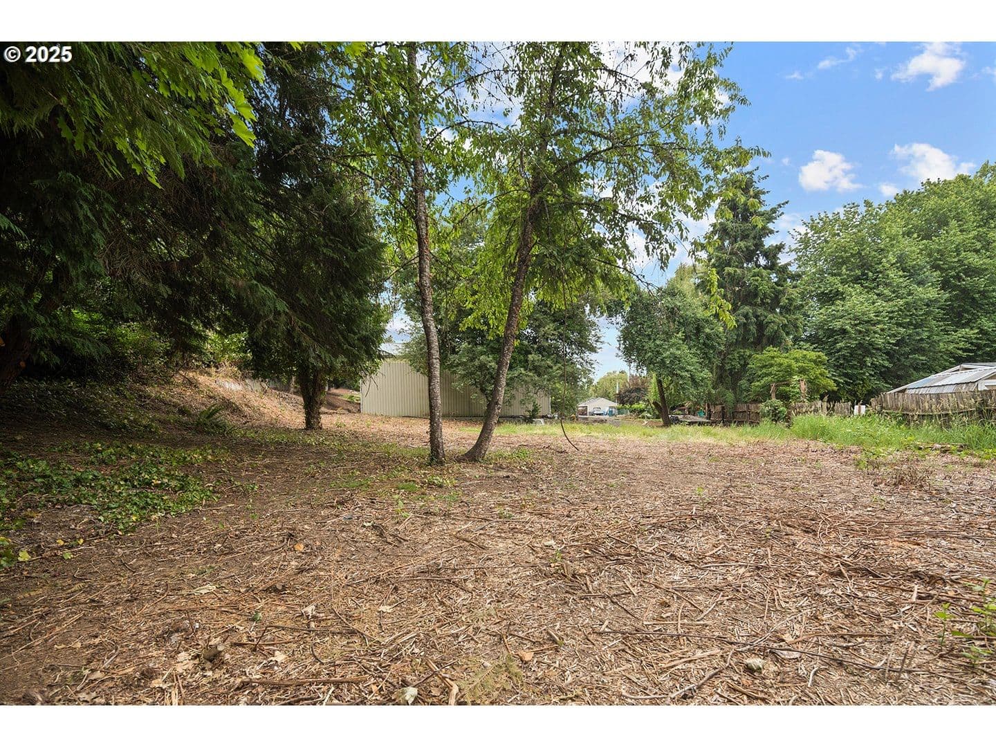 Listing photo 1 of 1