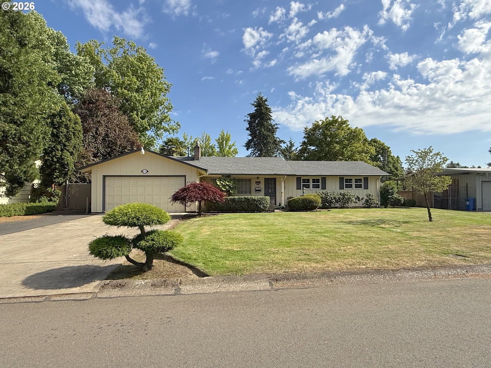 Listing photo 1 of 1