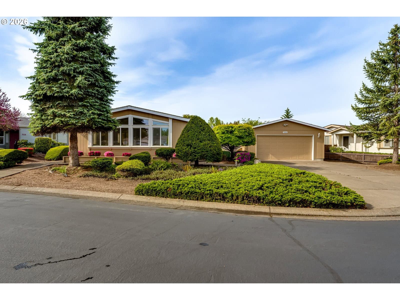 Primary listing photo, 5320 BURKE ST, Eugene, OR, 97402
