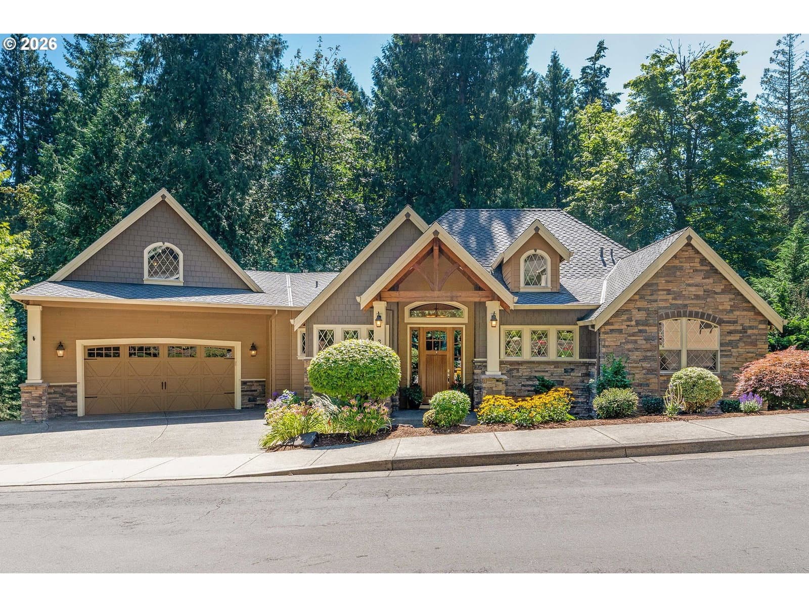 Listing photo 1 of 6